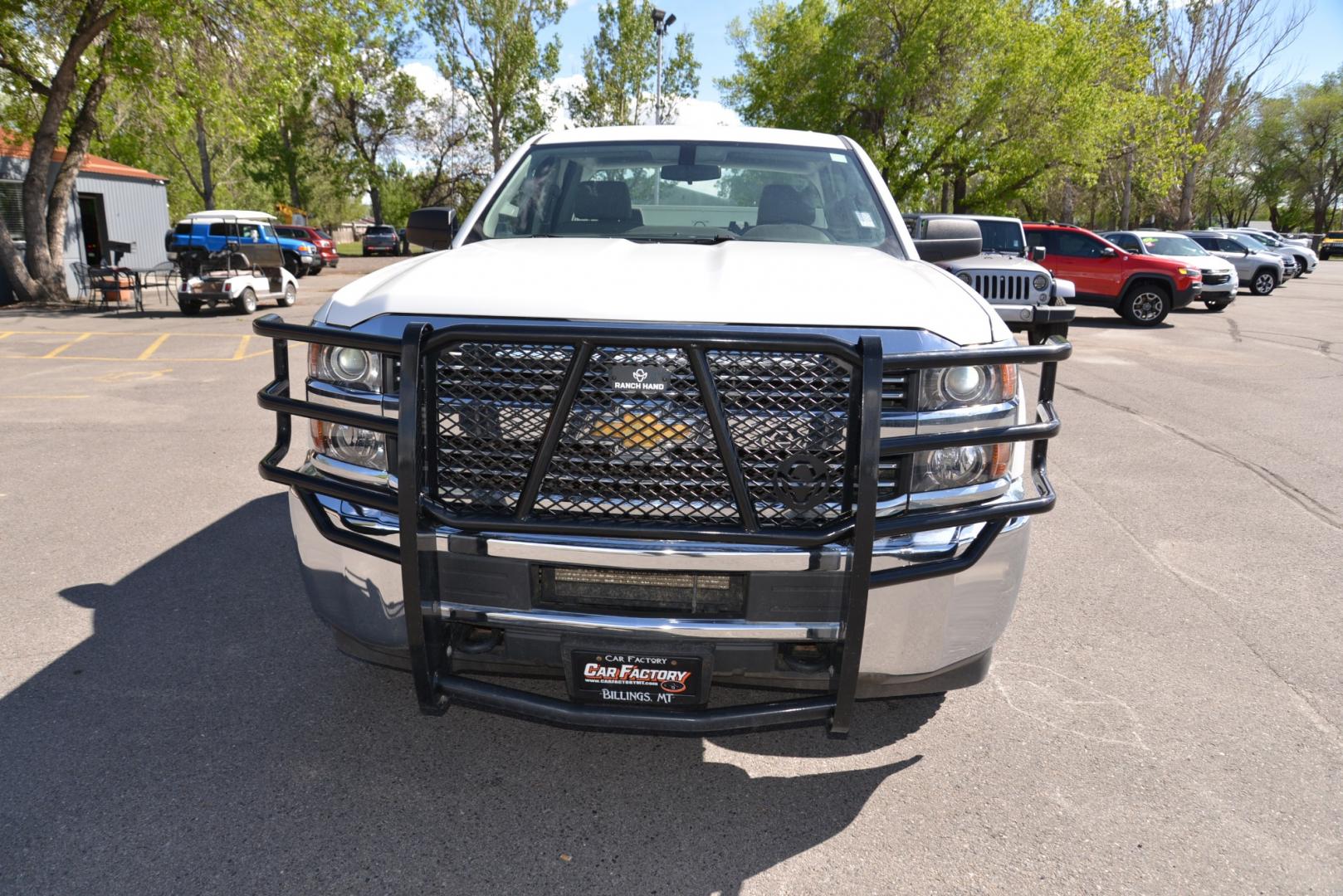 2015 White /Grey Chevrolet Silverado 2500HD Service Body with an 6.0 Liter V8 engine, Automatic transmission, located at 4562 State Avenue, Billings, MT, 59101, (406) 896-9833, 45.769516, -108.526772 - Photo#2